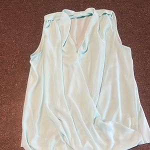 Ladies dressy no sleeve blouse